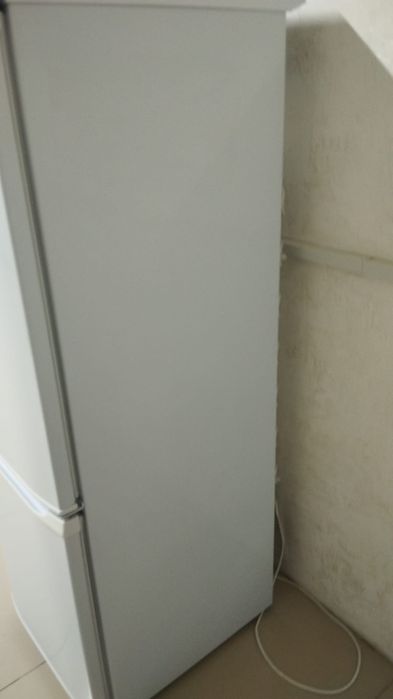 Холодилник бирюса