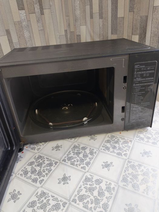 Продам микроволновку, духовку