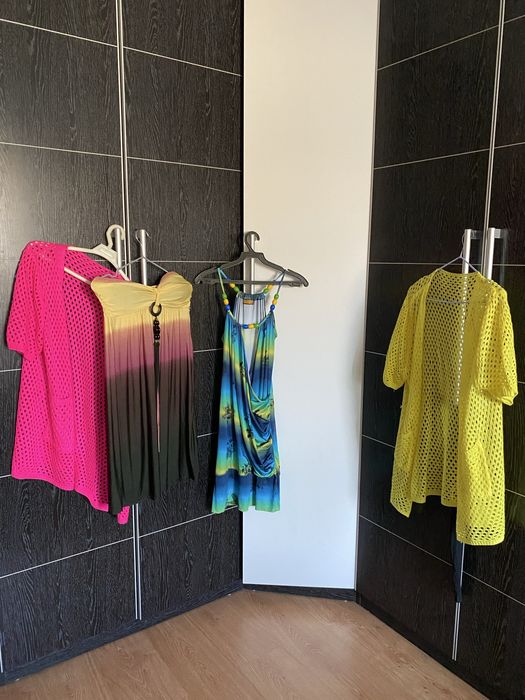 Женская одежда S