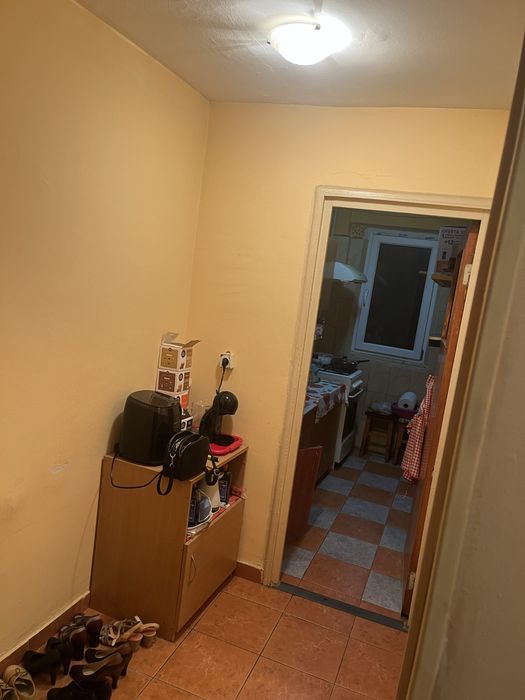 Vand Apartament 2 camere,sector 2,langa liceul lucian blaga