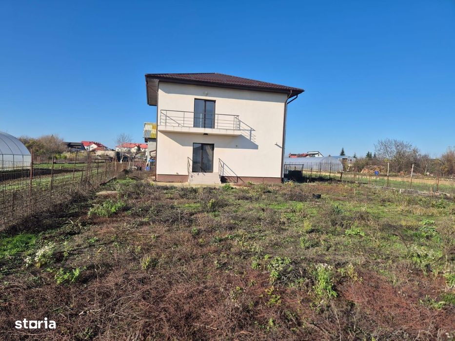 Casa de vanzare 4 camere|Cornetu