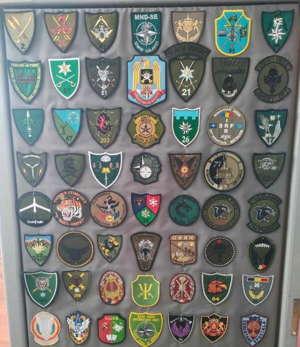Embleme militare