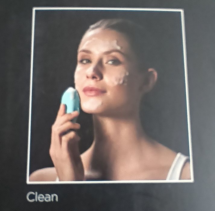 Акумулаторна Четка за Почистване на Лице