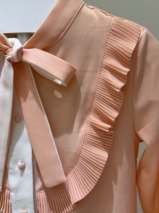 Женская классическая рубашка