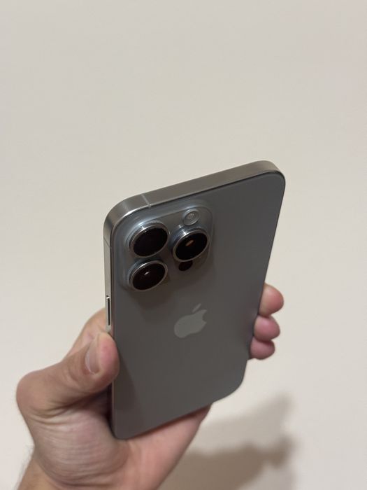 Iphone 15 Pro Max. 256гб. 10/10