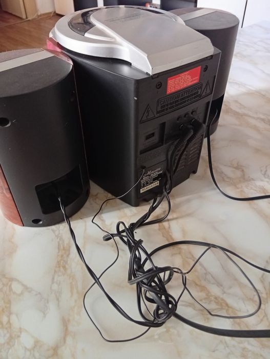 Radio CD maestro funcțional nu știu CD cum funcționează  se probează