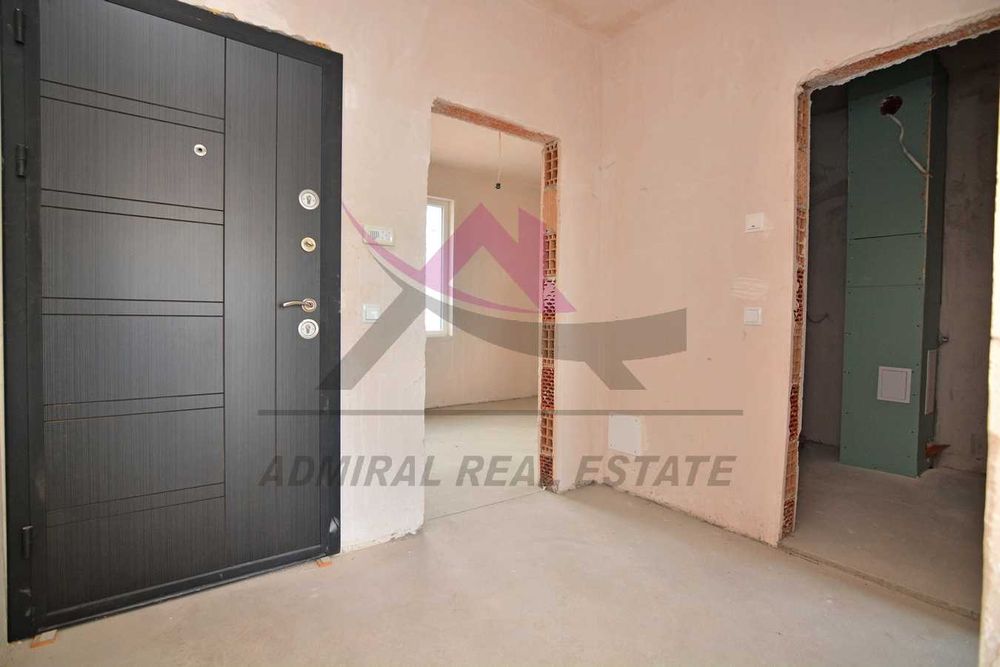 Продава се Четиристаен апартамент в Варна, Левски - 132 кв.м за 1070 €/кв.м - Снимка #3