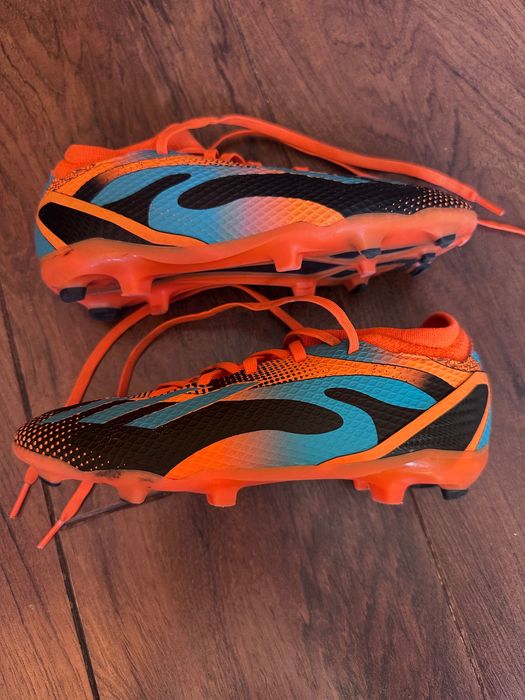 Детски футболни обувки adidas MESSI 3, EU34