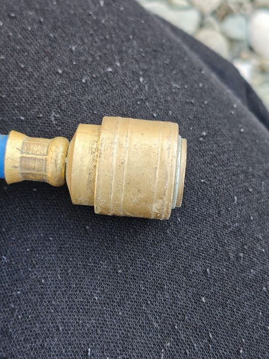 Furtun aer pe tambur