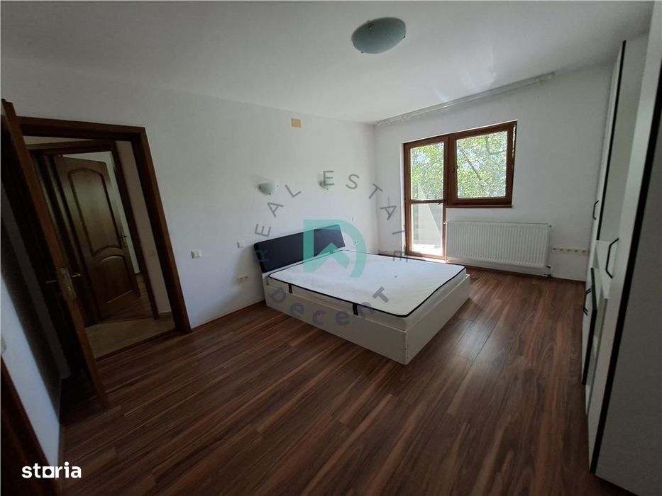 Apartament 3 camere, Coresi, vila, 120 mp - Brasov