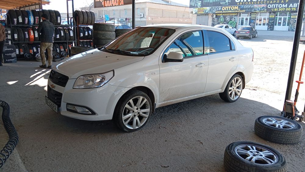 17 размер некся 3 коблд Спарк тусед