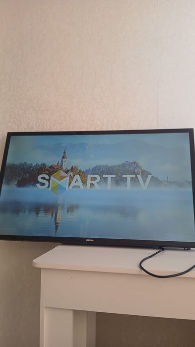 Телевизор Samsung smart rv