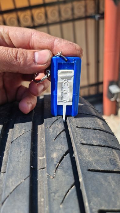 Vand set de anvelope de vara 205/50r17