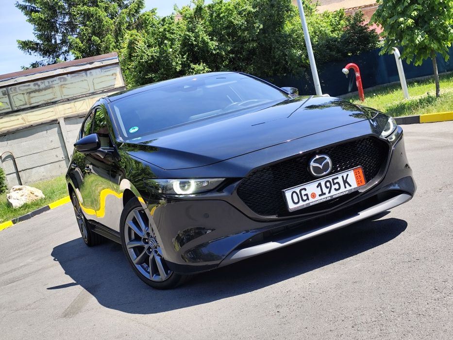 Mazda 3 2.0 Benzina Mild Hybrid 150 cp takumi