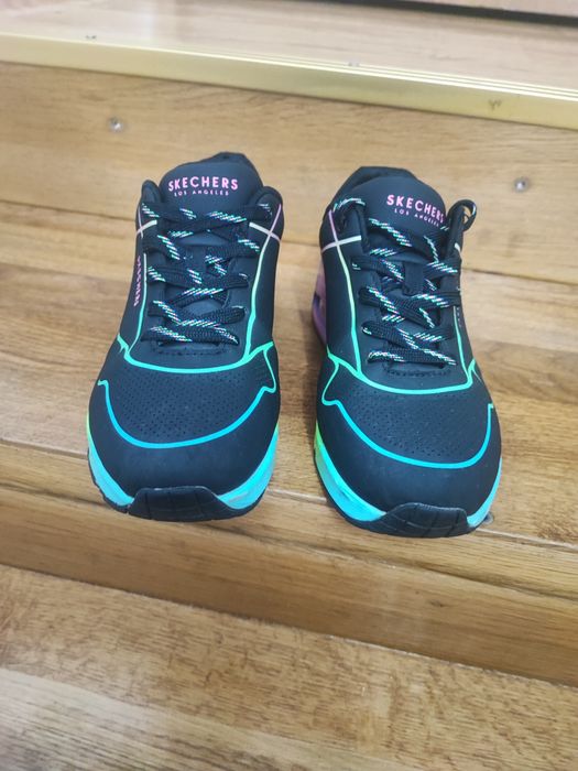 Skechers 37 fete nu adidas nike geox puma Jordan reebok Columbia hoka