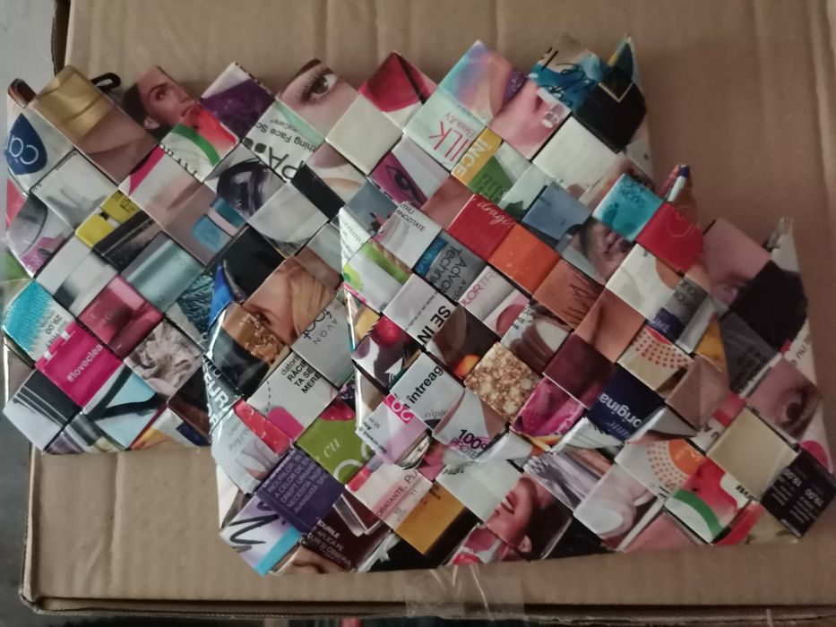 Set gentuțe confecționate din hârtie
