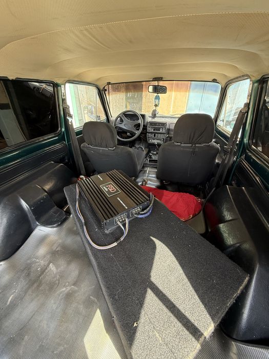 Niva-Lada 2121..