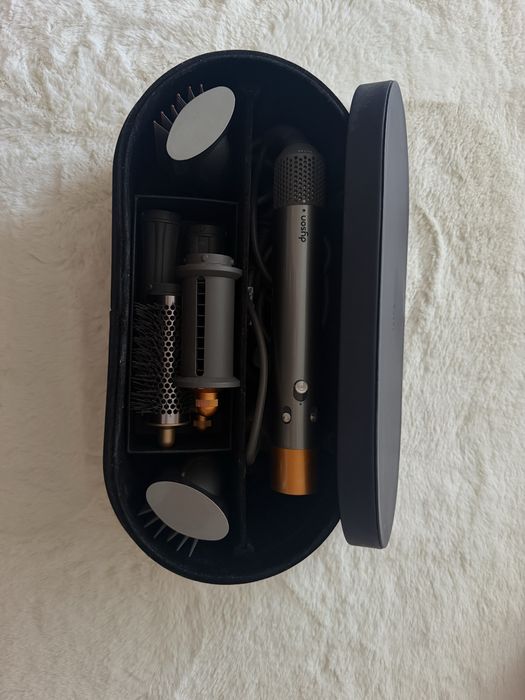 Сешоар маша Dyson Airwrap HS05