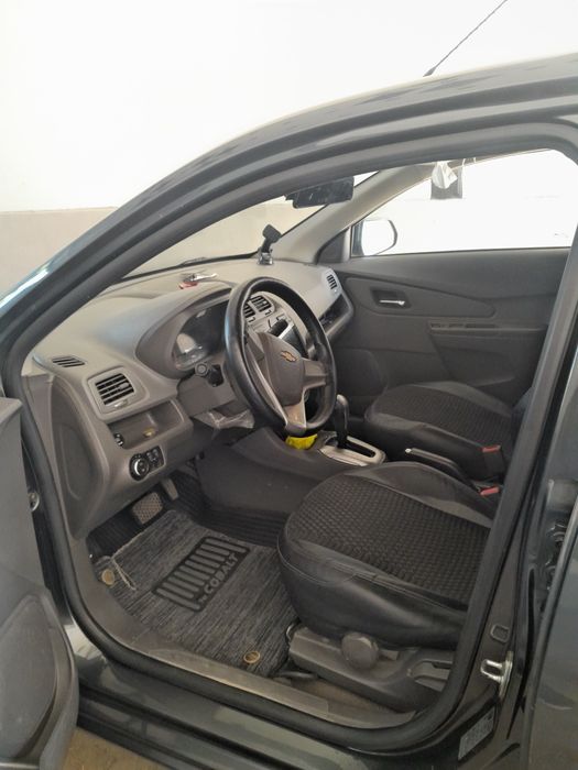 Chevrolet Cobalt 2023 — 4