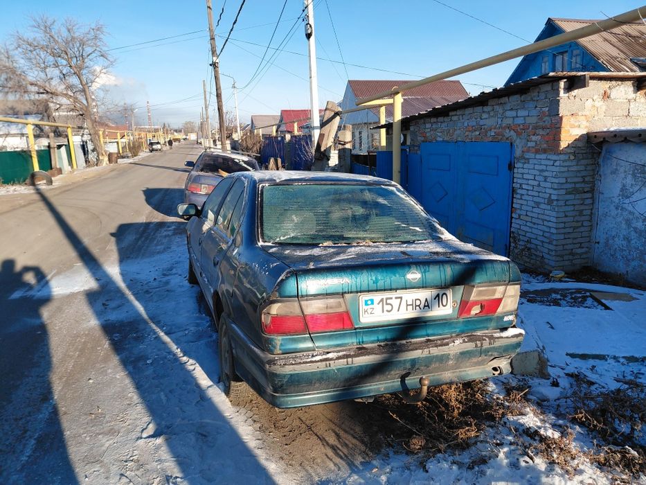 Продам ниссан p10