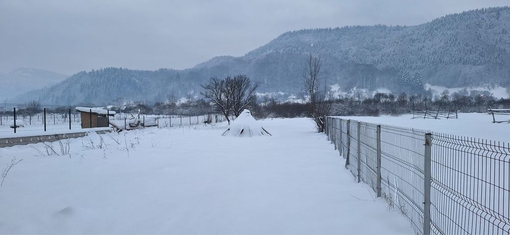 Constructie si teren de vanzare