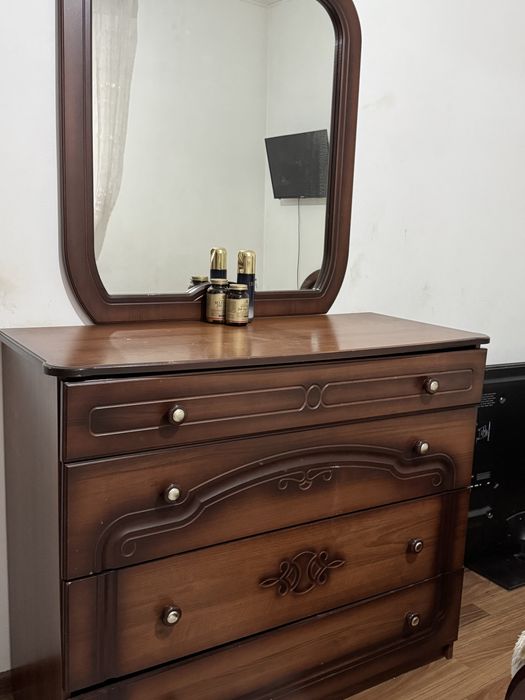 Спальная гарнитура