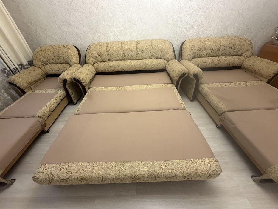 Продам диван, софу и кресло