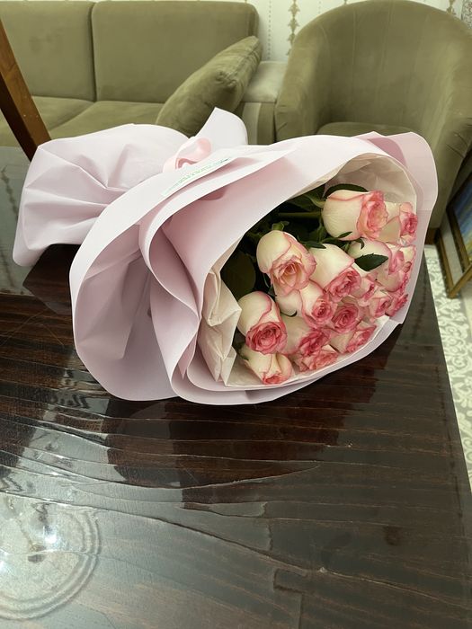 букет розово-белые 17 штук