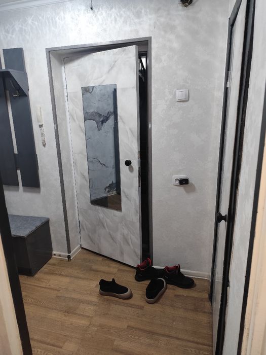 Сдам квартиру 1.5 на стрелке