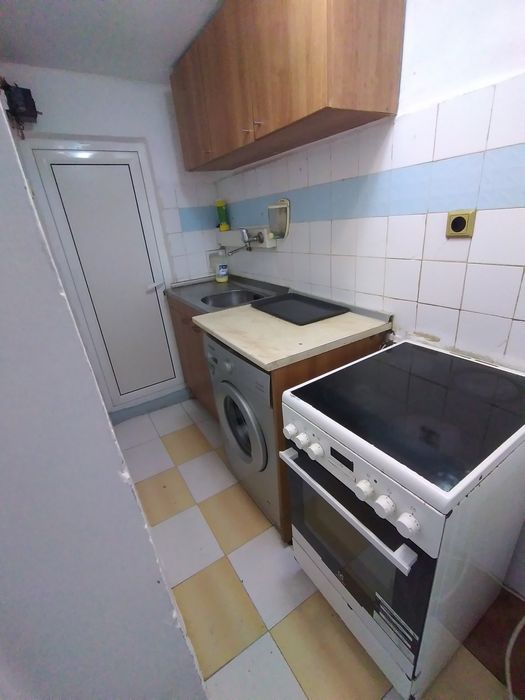 Дава се под наем Двустаен апартамент в Варна, Цветен квартал - 45 кв.м за 229.5 € - Снимка #4