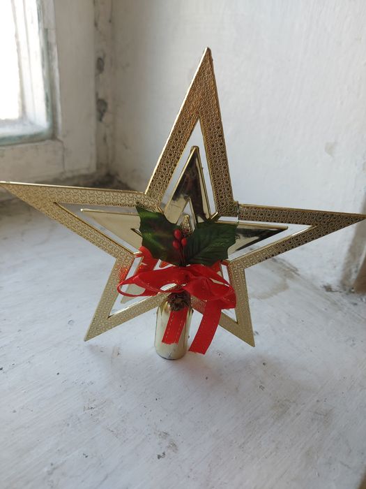 Продаю   утюги на запчасти