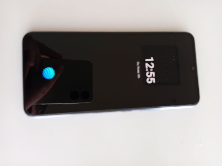 Обменяю 2 телефона на айфон