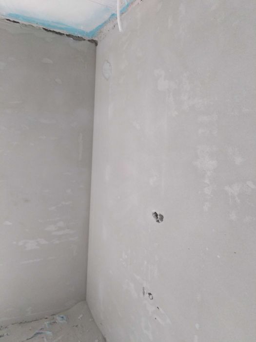 Машинна мазилка и замазка изолация с монофазен и трифазен турбозол