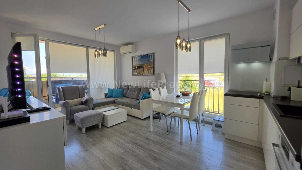 Продава се Двустаен апартамент в к.к. Слънчев бряг - 61 кв.м за 1443 €/кв.м - Снимка #3