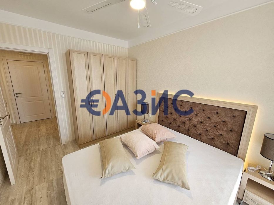 Продава се Двустаен апартамент в Свети Влас - 42 кв.м за 2500 €/кв.м - Снимка #13
