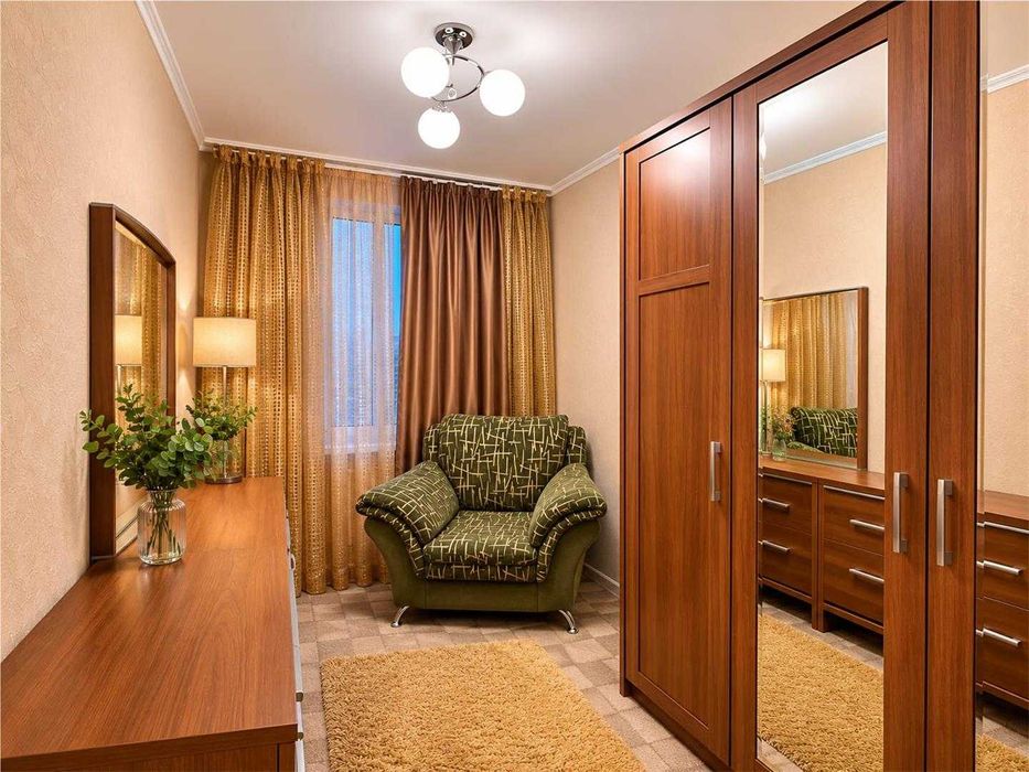 Продам 3 комн квартиру студию, на востоке