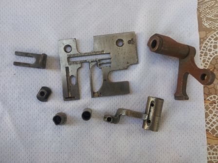 Части за шевни машини текстима