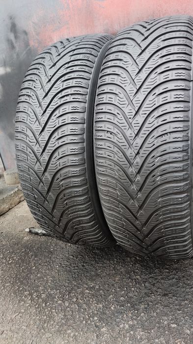 2бр. зимни гуми 195/60/15 Kleber Krisalp HP3 
dot22
6.7мм
Добро състоя