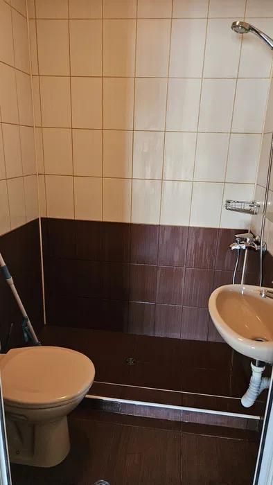 Дава се под наем Четиристаен апартамент в Варна, Лятно кино Тракия - 100 кв.м за 600 € - Снимка #10