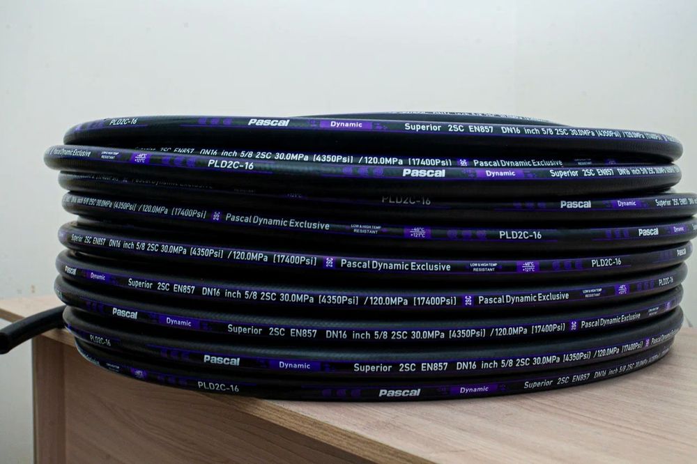 РВД и комплектующие (адаптеры фитинги муфты)