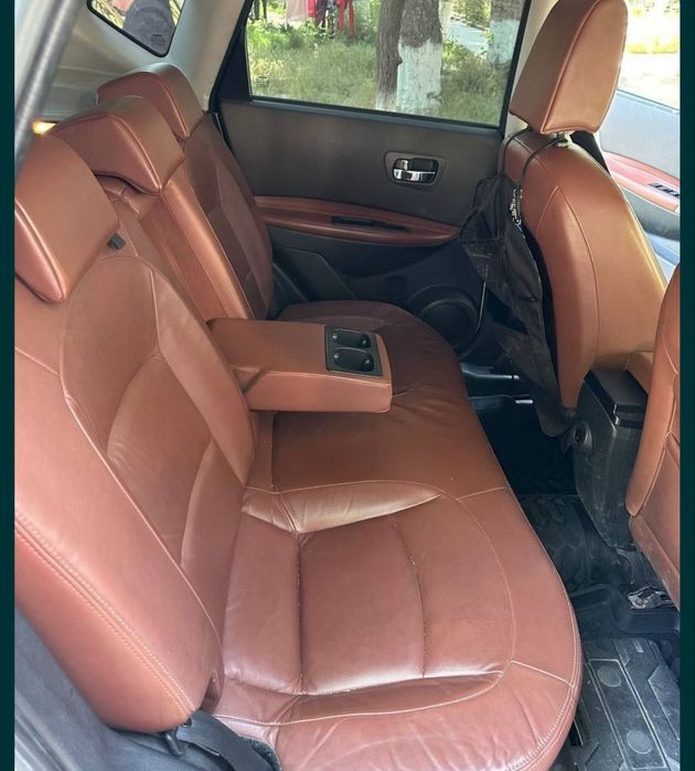 Nissan Qashqai J10 2008 год