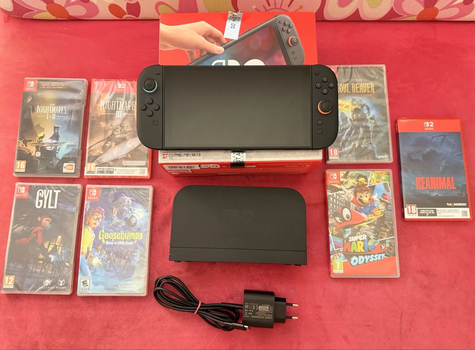 Nintendo Switch 2 - пълен комплект със 7 игри