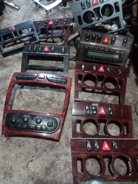 Накладки панели на Мерседес