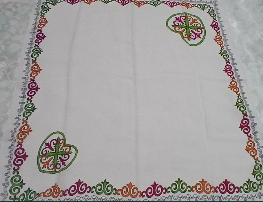 Платки женские разные