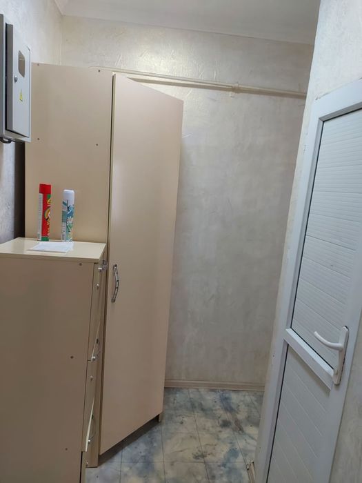 Срочно продам шкаф-прихожку