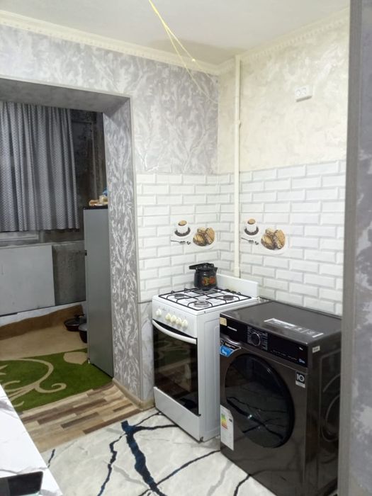 Квартира сотилади срочно