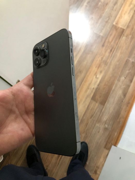 продам iphone 12 pro max срочно !!!