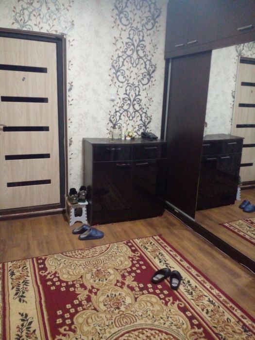 Srochna dom sotiladi