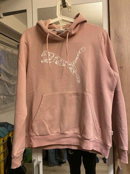 Hanorac Puma in stare foarte buna