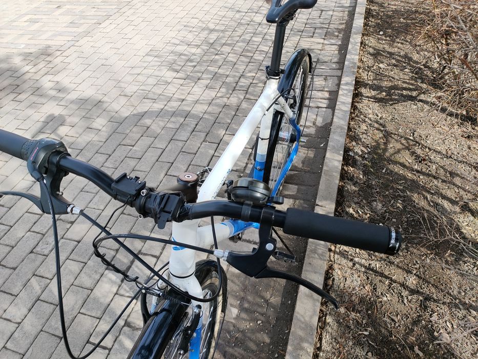 Велосипед городской Forward гревел ROCKFORD 28